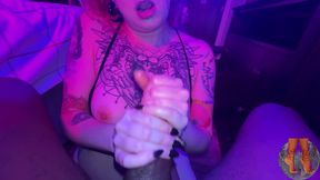 footjob and blowjob with jersey feetz