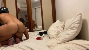 e os dois amigos ficou o dia todo comendo essa gostosa com ah nao no quis no pelo