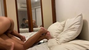 e os dois amigos ficou o dia todo comendo essa gostosa com ah nao no quis no pelo