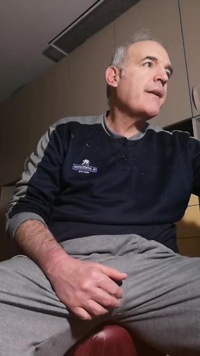 Online Erotic Show on February 9th.