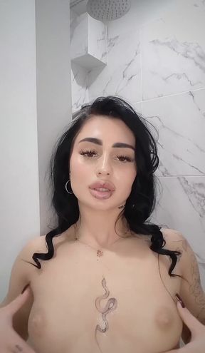 Free access to exclusive OnlyFans content for my VIPs