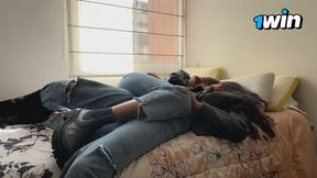 Two slutty lesbians fuck in leather jackets and boots
