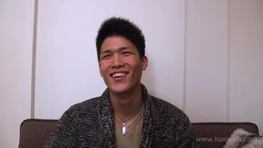 Chất liệu bạn trai-Body tỷ lệ thuận vs nụ cừi