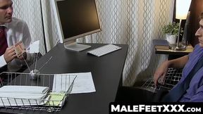 MaleFeetXXX.com - Attractive boss receives sexy feet sucking from worker