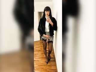 Daisy likes chastity