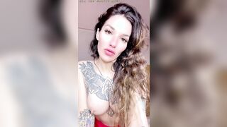 babe Big Titted Tattoo chick Begs For Your Cum!!!