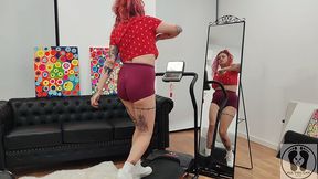 treadmill chubby girl exersice short tights big ass complete