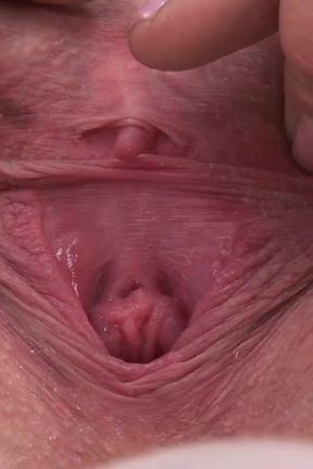 Tiny Allisa fingers her big hole