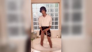 Femboy Bathrub Session