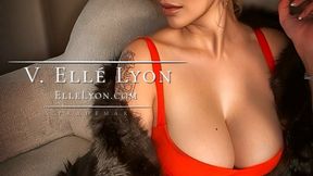 This Might Be Elle Lyon's First Smoking Or She Might Be Teasing