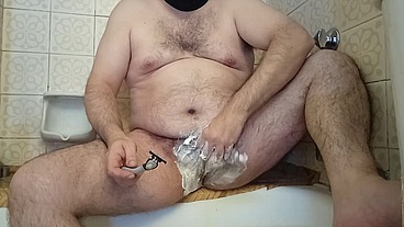 I shave my balls.