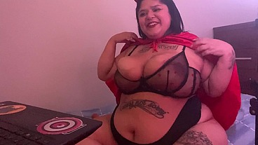 Camgirl vestida de diabinha fez DP para seu cliente - Mary Jhuana