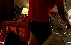 Shemale binds and fucks hotel manager