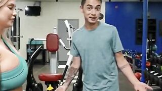 Petite Teen Slut Gets Fucked Hard By Older Man In A Dark Alley