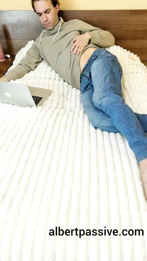 I Fuck My Ass Too Hard and It Hurts