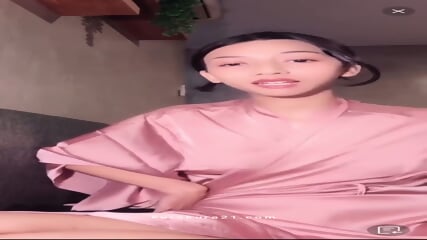 Ojol Lagi Anter Makanan Malah Diajak Ngentot