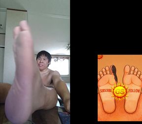Watching something and wank plus foot