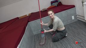 room maid seduced to creampie gangbang in swingers club セックスパーティー 乱交