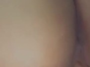 Teen Twerking & fingering pussy up close