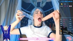 MollyRedWolf shows off her oral skills with two throbbing cocks