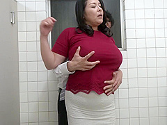 03L1822- Creampie fuck in a public toilet with a perverted man