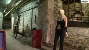 Blonde slave girl - hardcore BDSM German