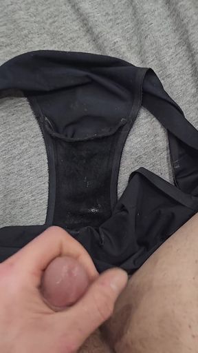 I took 3 pairs of my sis little panties and then wanked and cum inside the gusset of each one!