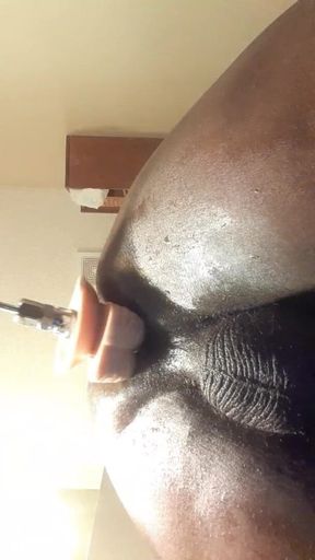 Fucked Hard, Pissed Everywhere