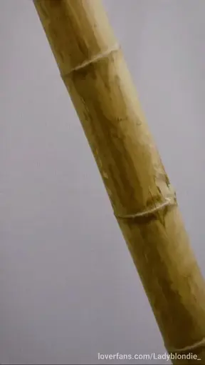 ¿Sabéis para qué voy a utilizar esto? 😏 Os doy una pista… no está aquí por casualidad. Muy pronto algunos descubriréis su verdadera utilidad… y quizá os entren ganas de probarlo. 🖤🔥