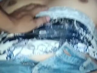 No pude aguantar ni 5 minutos dentro del coño perfecto de mi cuñada.