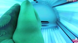 TIGHT TINI - GERMAN REAL AMATEUR TANNING SALON CELLPHONE WEB CAM VLOG