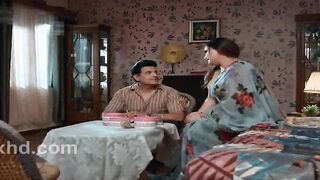 SARKAAYE LO KHATIYA - Erotic Indian Couple Exploring Intimacy In A Private Villa