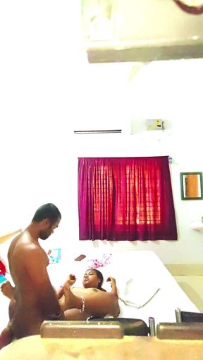 Mitrachi Aai Mota Lauda Ghusai Kamwali Bai Ke Chut Me