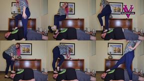 Face standing the floormat with flats on