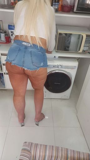 My Sexy Ass in Mini Skirt!