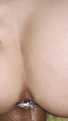 Gianna Take a Lot in the Ass, Butt Plug and Pegging