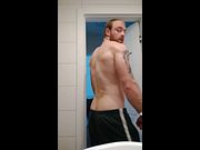 muscular guy bodybuilder muscle worship and masturbate