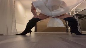 bonne annee striptease nude