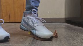 Chrissy wears pumas shoes on squishy guy