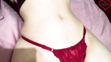 Curvy woman fingers herself raw while cum drips from her open pussy