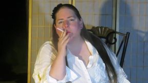 Bbw Smoking A Marlboro Red 100