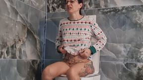 Bombardment of farts on my ass, desperate because the bathroom door is blocked 8K