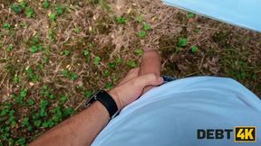 Debt Collector Gets a Surprise Blowjob from European Babe