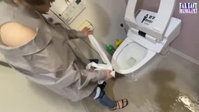 Stream Journey as a Slender Beauty Masters the Thrill of Standing Release Outdoors Part.1