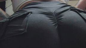 My twerking with my big ass letting out so many disgusting farts in my sexy shorts