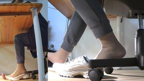 Skecher's slippers, Tanja's feet and my cock - Cam 3