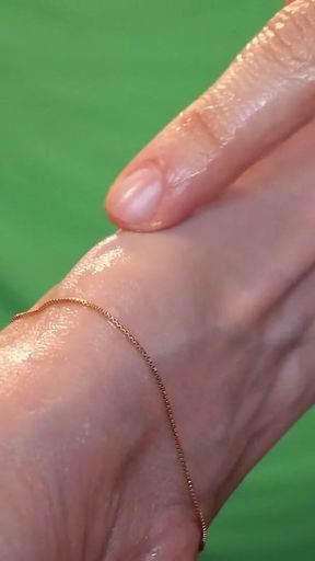 Rebecca Diamante's Big Hands Veins