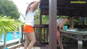 hooters waitress and customer both pee their pants omorashi