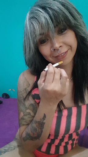 Smoking. Seduction