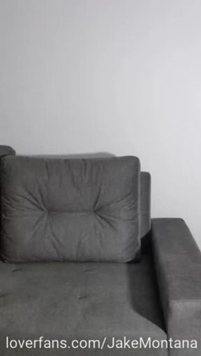 Come join me and we masturbate together ??